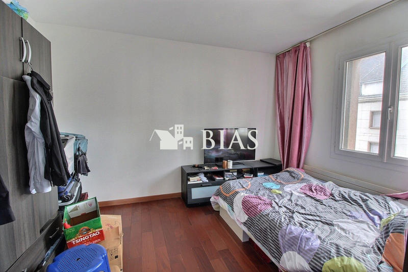 Appartement - 83 m² - 4 pièces