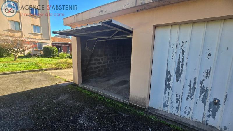 Parking / Garage - 15 m²