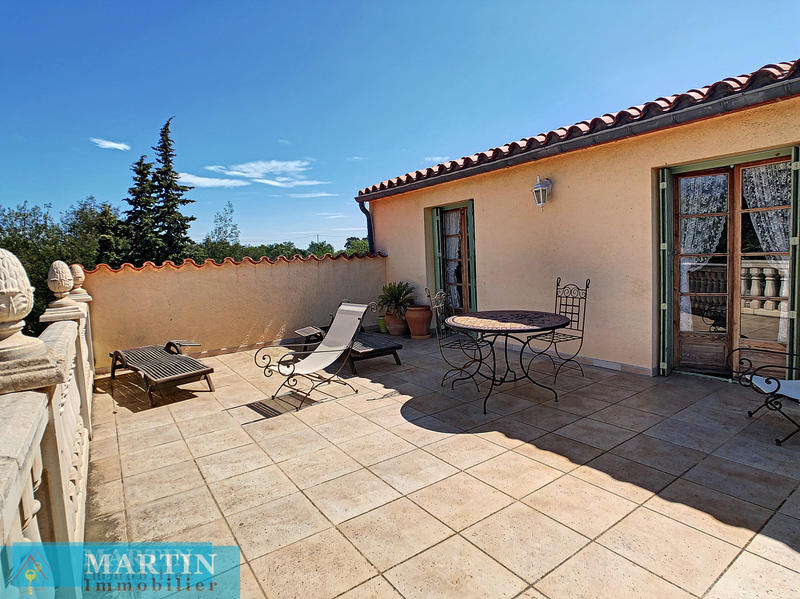 Villa - 269 m² - 12 pièces