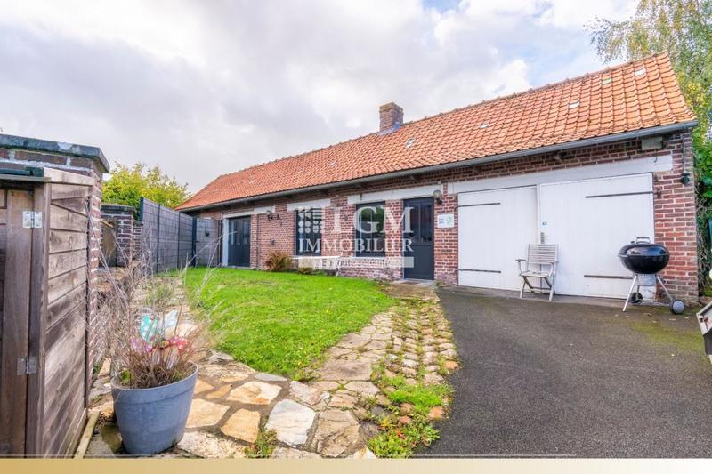 Villa - 256 m² - 5 pièces