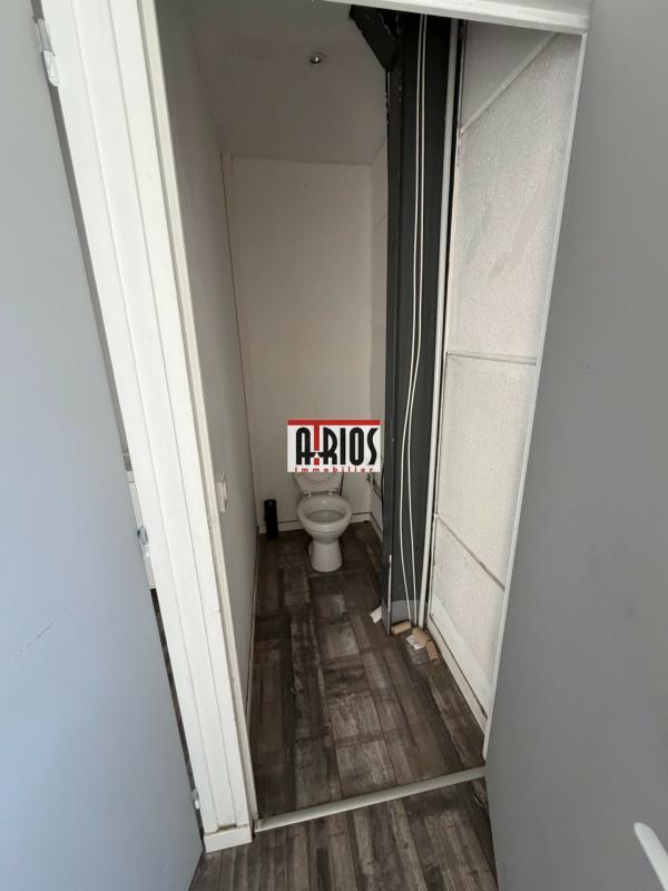 Local d'activité / Entrepôt - 550 m²