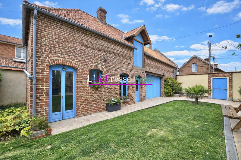 Maison - 183 m² - 10 pièces