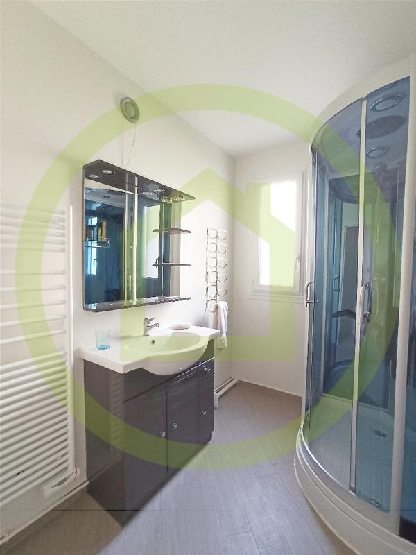 Appartement - 82 m² - 5 pièces