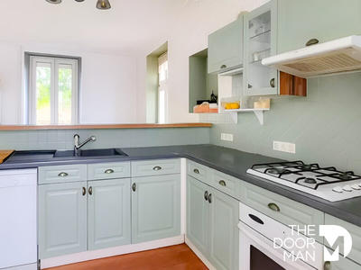 Maison bourgeoise - 245 m² - 9 pièces