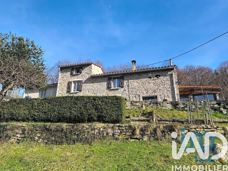 Maison de campagne - 110 m² - 4 pièces