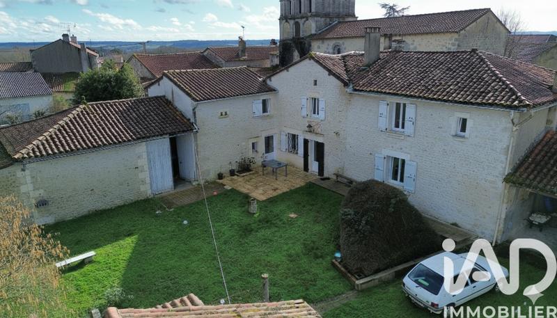 Maison - 205 m² - 8 pièces