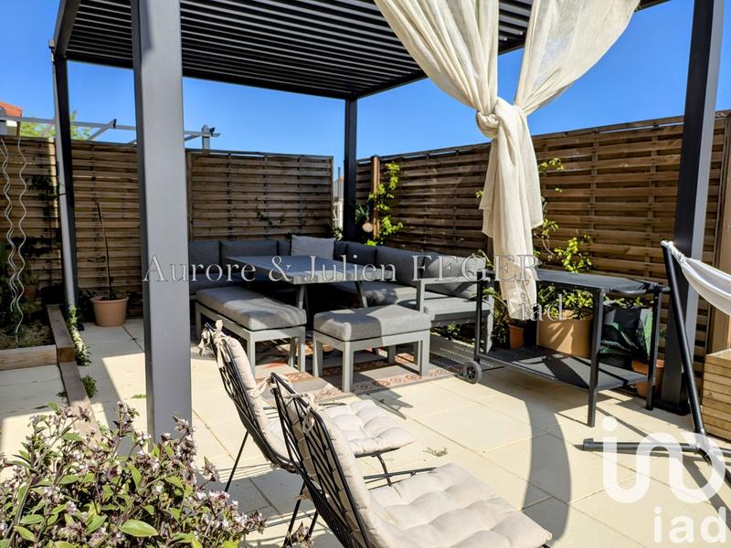 Maison - 90 m² - 4 pièces