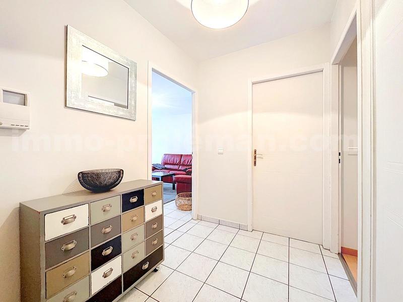 Appartement - 60 m² - 2 pièces