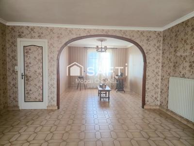 Maison - 123 m² - 7 pièces