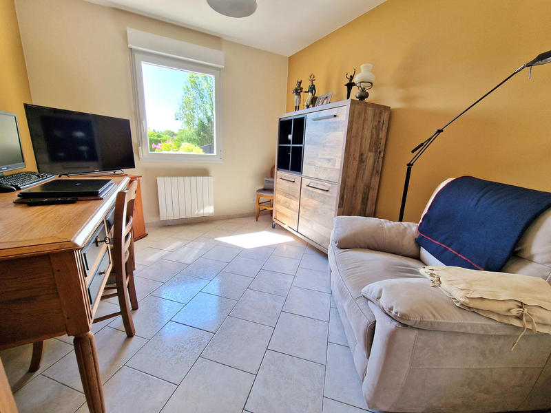 Maison - 270 m² - 6 pièces
