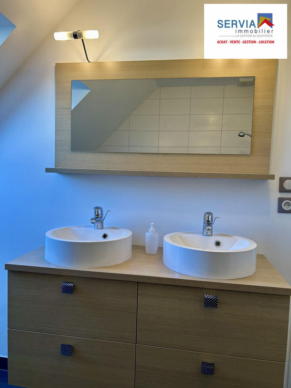 Maison - 104 m² - 5 pièces