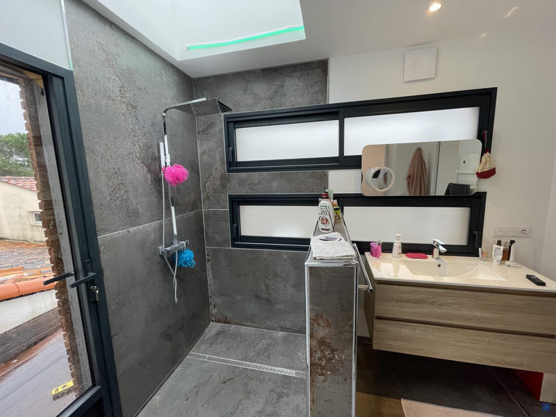 Maison - 170 m² - 7 pièces