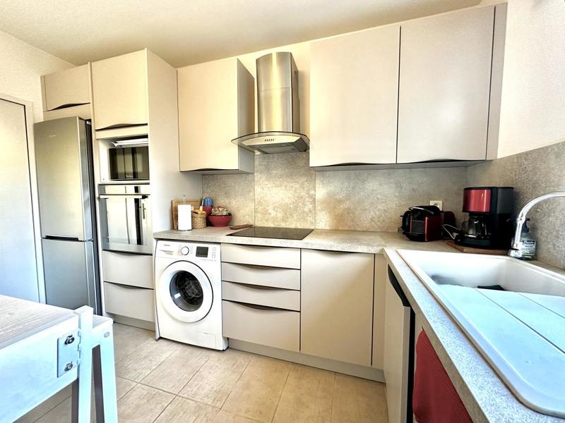 Appartement - 82 m² - 3 pièces