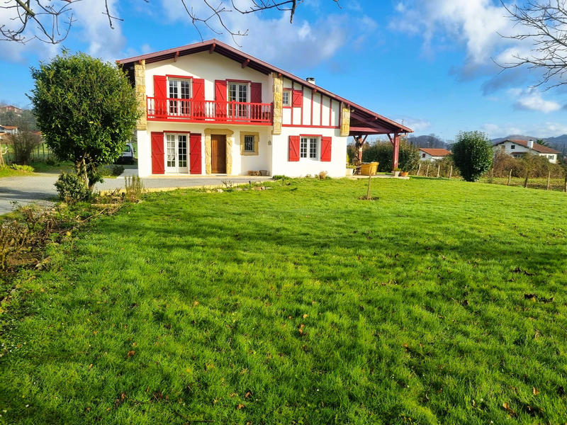 Maison - 153 m² - 6 pièces