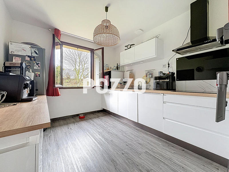 Maison - 101 m² - 6 pièces