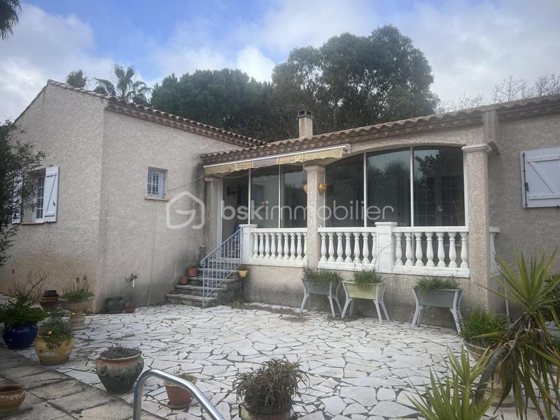 Maison traditionnelle - 136 m² - 6 pièces