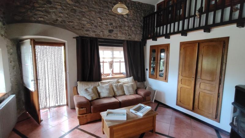 Maison - 160 m² - 8 pièces