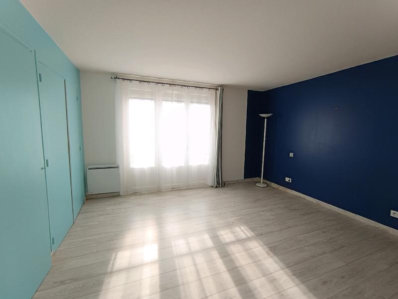 Appartement - 83 m² - 4 pièces