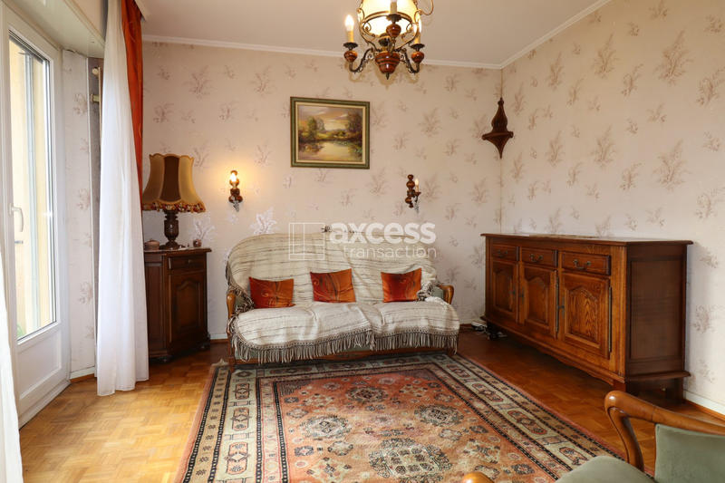 Appartement - 81 m² - 4 pièces