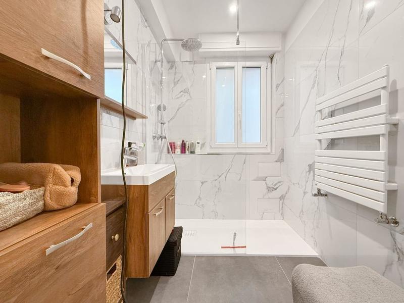 Studio - 30 m² - 2 pièces