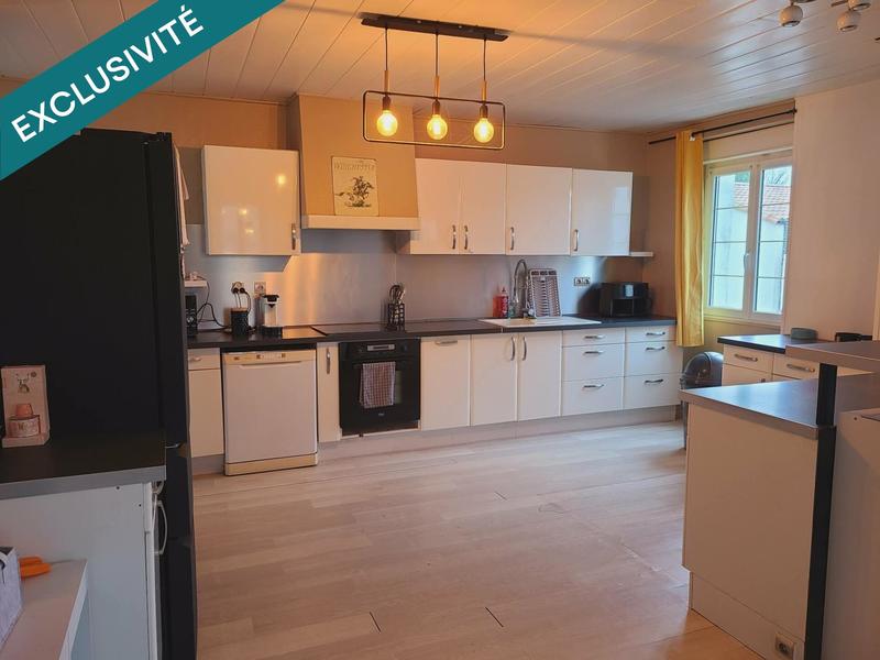 Maison - 166 m² - 6 pièces