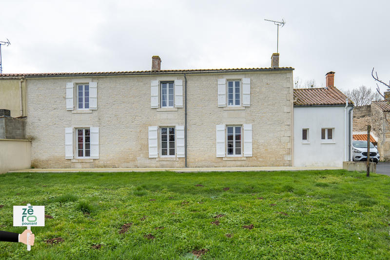 Maison - 200 m² - 6 pièces