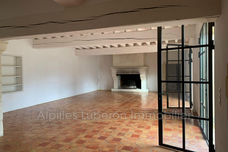 Maison - 237 m² - 8 pièces