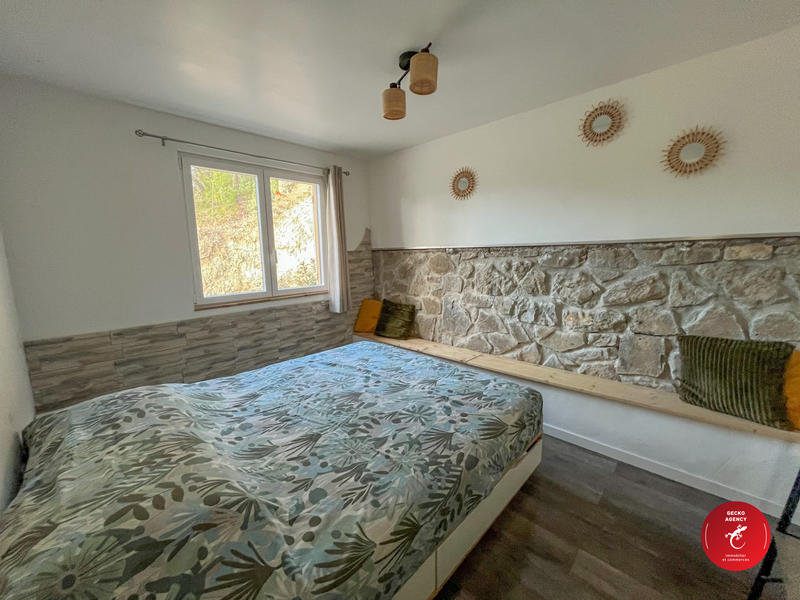 Villa - 145 m² - 6 pièces