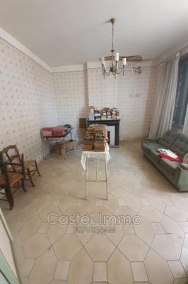 Maison de ville - 298 m² - 9 pièces