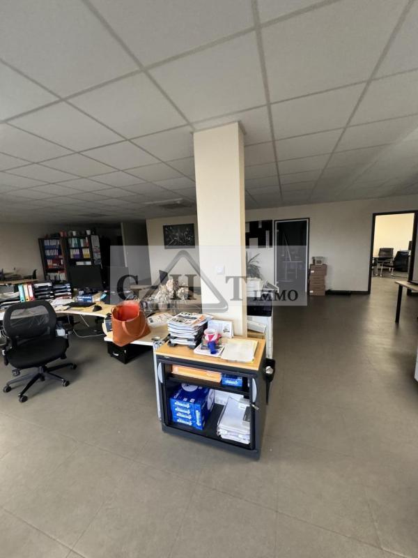 Immeuble - 1 500 m²