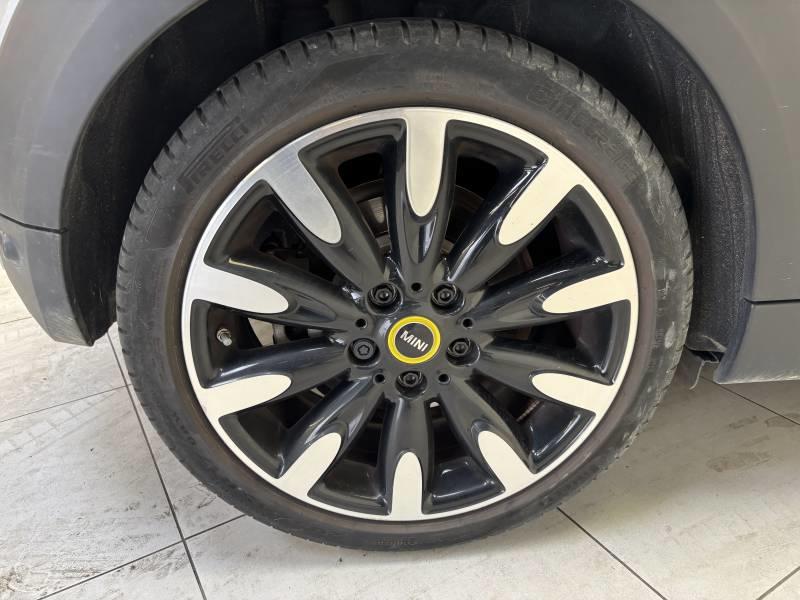 Mini Mini Hatch 3 Portes Cooper se 184 ch Edition Premium Plus