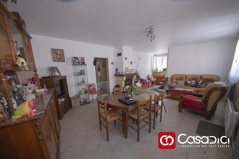 Maison - 188 m² - 9 pièces