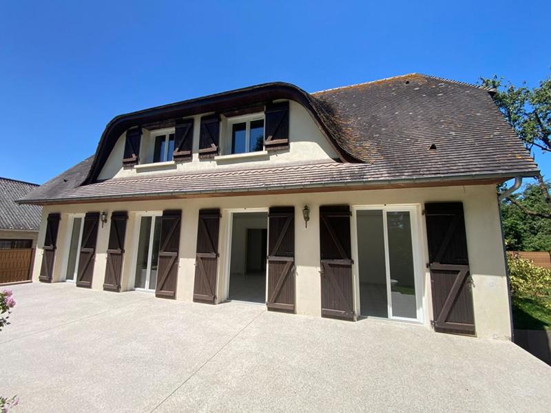 Maison - 151 m² - 6 pièces