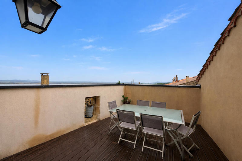 Maison - 185 m² - 5 pièces