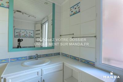 Chambre - 12 m² - 5 pièces