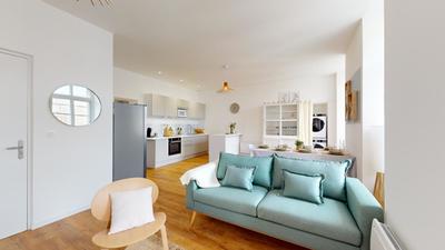 Appartement - 132 m² - 8 pièces