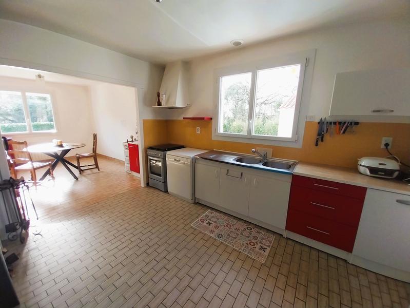 Maison - 93 m² - 4 pièces