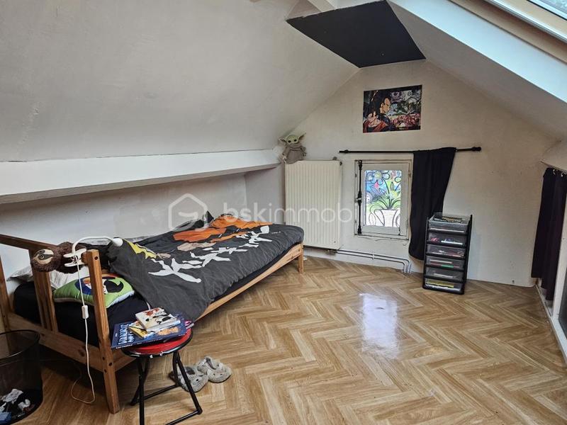 Maison traditionnelle - 115 m² - 5 pièces