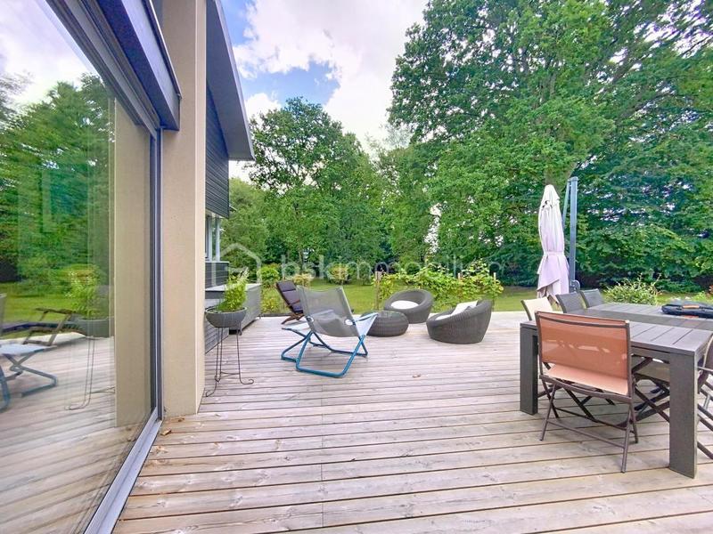 Maison d'architecte - 240 m² - 6 pièces