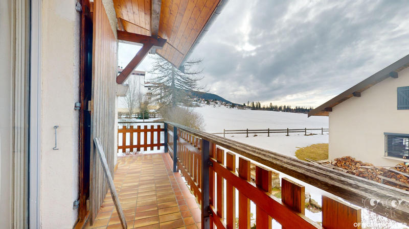 Appartement - 100 m² - 5 pièces