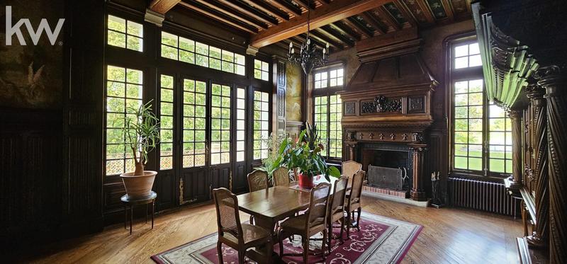 Maison de domaine équestre - 650 m² - 10 pièces