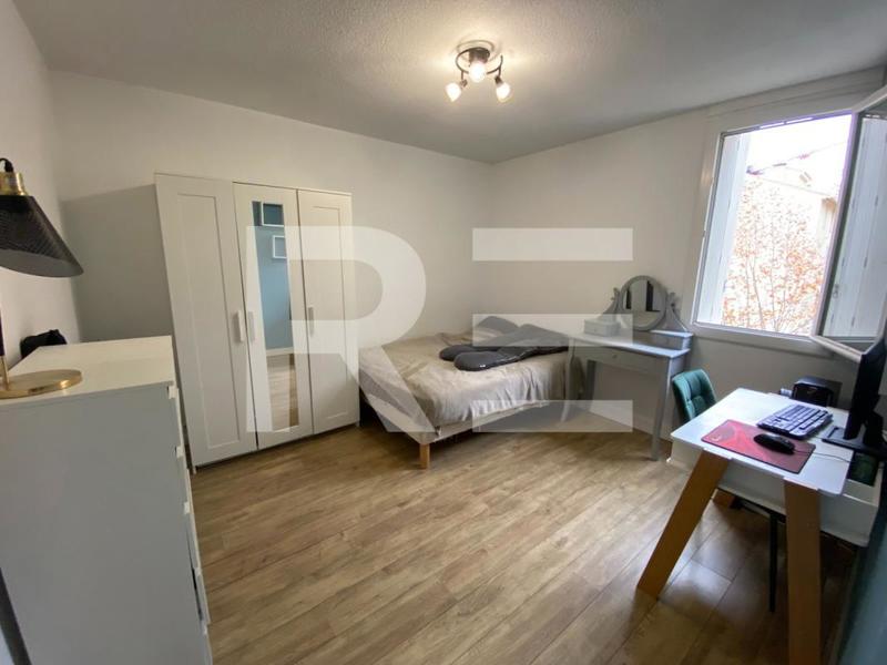 Appartement - 98 m² - 5 pièces