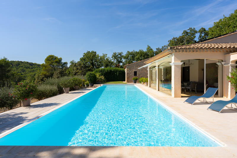 Villa - 300 m² - 8 pièces