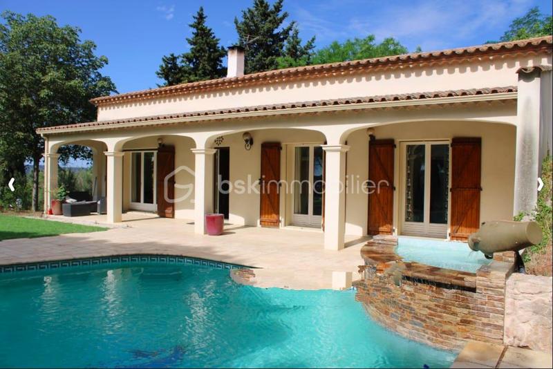 Villa - 150 m² - 6 pièces