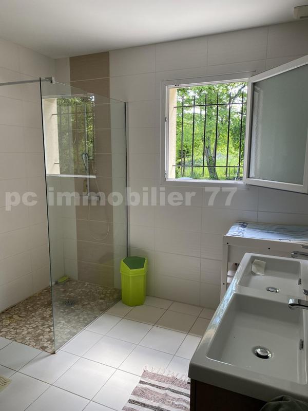 Maison de village - 157 m² - 6 pièces