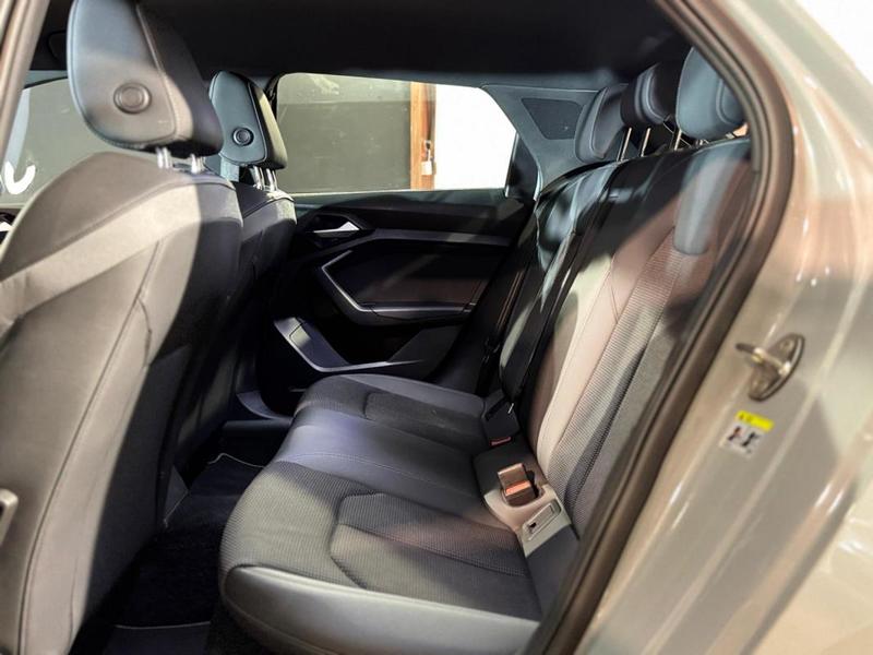 Audi A1 sportback 40 2.0 Tfsi s-Tronic 6 200ch Apple CarPlay, Virtual Cockpit, Véhicule français