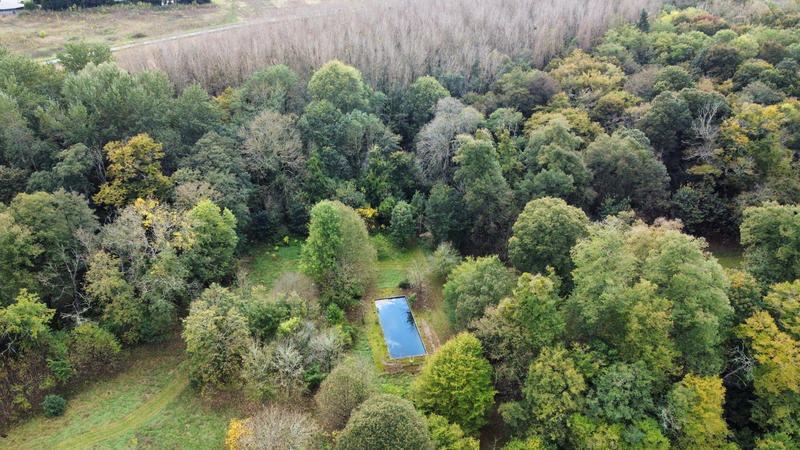 Demeure - 400 m² - 15 pièces