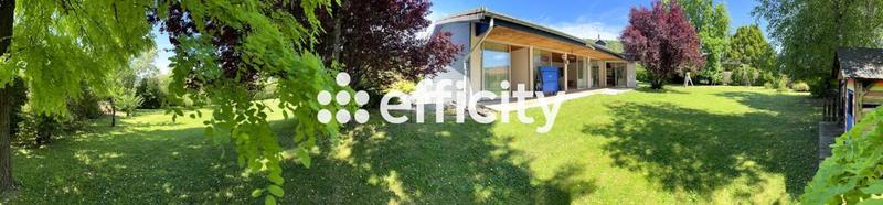 Maison - 218 m² - 8 pièces