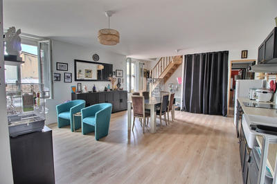 Maison - 121 m² - 5 pièces