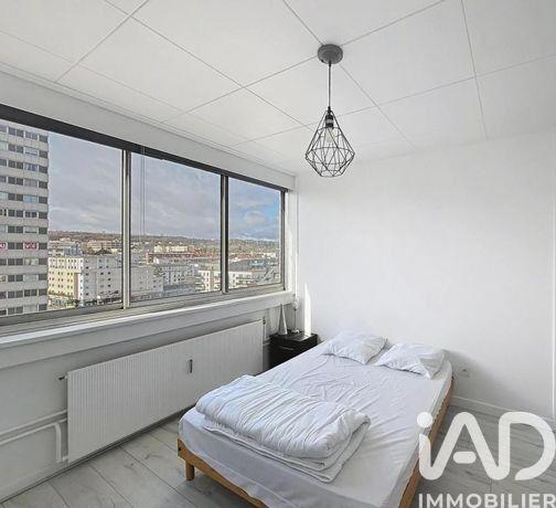 Appartement - 92 m² - 5 pièces